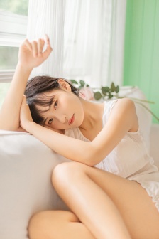 邻家金发美女在线观看免费全集高清电影